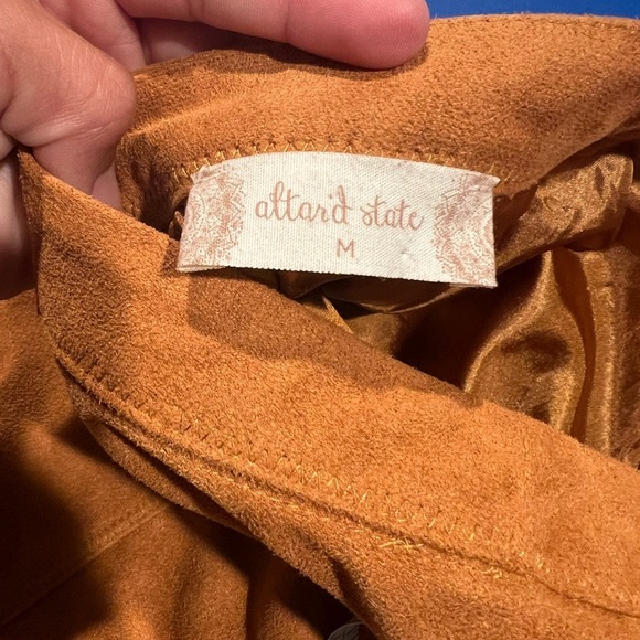 Altard State Faux Suede Women's Size M Scalloped Hem  Mini Skirt - Picture 4 of 6